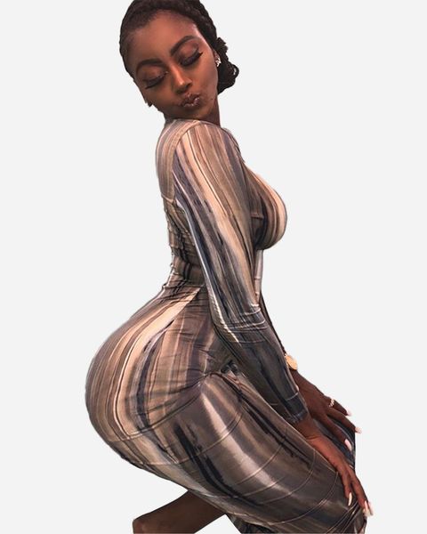 2019 new european and american women's printed dress explosion models slim fashion dress, Black;gray
2019 new european and american women's printed dress explosion models slim fashion dress, Black;gray