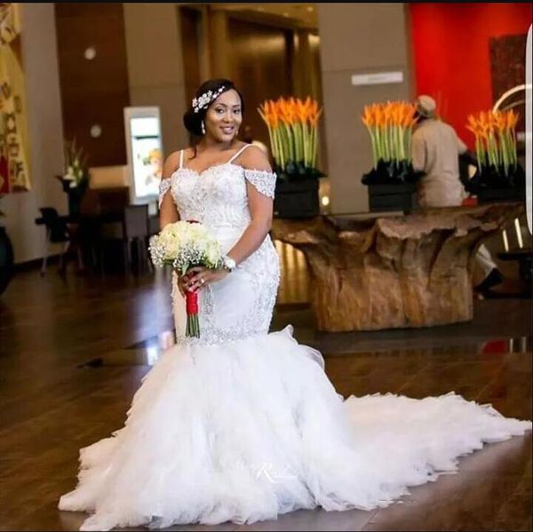 african plus size wedding dresses spaghetti straps lace appliques beadding capped mermaid wedding dress tiered tulle long bridal gowns, White
african plus size wedding dresses spaghetti straps lace appliques beadding capped mermaid wedding dress tiered tulle long bridal gowns, White