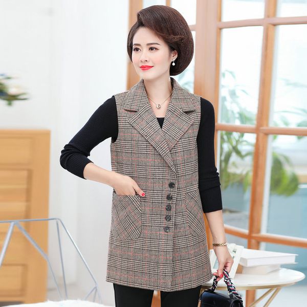 new arrival women elegant plaid vest notched collar khaki gray black checked waistcoat woman smart casual sleevless outerwear, Black;white
new arrival women elegant plaid vest notched collar khaki gray black checked waistcoat woman smart casual sleevless outerwear, Black;white