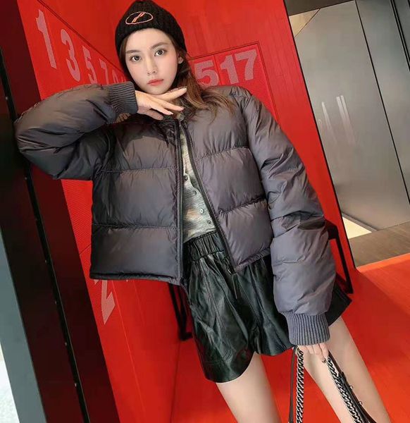 explosions new big short cotton-padded jacket, warm, stylish, waist, very generous temperament, threaded cuffs, Black
explosions new big short cotton-padded jacket, warm, stylish, waist, very generous temperament, threaded cuffs, Black