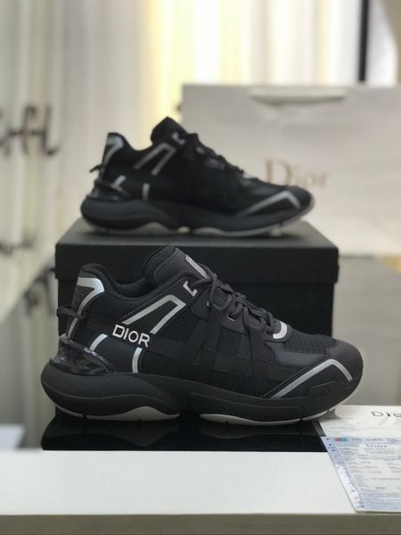 2020 platform selling menswear designer shoes luxury retro mens shoes red bottom three-in-one basketball shoes air cushion sneakers02
2020 platform selling menswear designer shoes luxury retro mens shoes red bottom three-in-one basketball shoes air cushion sneakers02