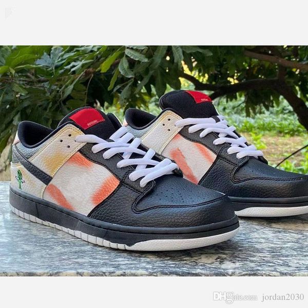 naf1sb 2020 good quality running shoes sb dunk low raygun running shoes bq6832-001 luxury tie-dye balck white size36-45
naf1sb 2020 good quality running shoes sb dunk low raygun running shoes bq6832-001 luxury tie-dye balck white size36-45