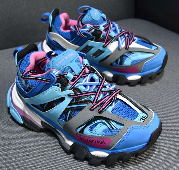 with box new designer balenciaga track tess s 3.0 mens hiking shoes women orange blue triple s white clunky dad sneakers
with box new designer balenciaga track tess s 3.0 mens hiking shoes women orange blue triple s white clunky dad sneakers