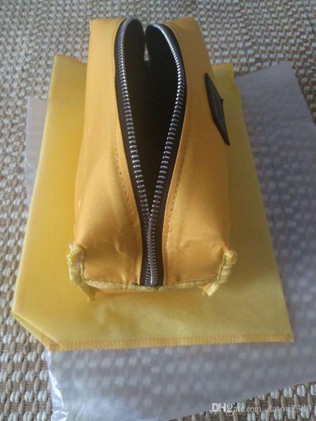 wash bag coin purse france style designer cosmetic bags famous gy toiletry bag purse toiletry kits make up bag clutch pouch 
wash bag coin purse france style designer cosmetic bags famous gy toiletry bag purse toiletry kits make up bag clutch pouch