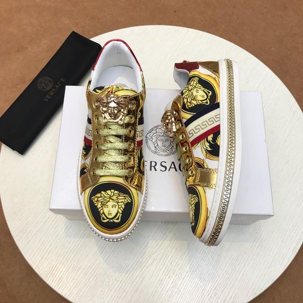 classic style luxury men's casual shoes fashion brand men's shoes three platforms classic retro medusa pattern golden laces show n, Black
classic style luxury men's casual shoes fashion brand men's shoes three platforms classic retro medusa pattern golden laces show n, Black
