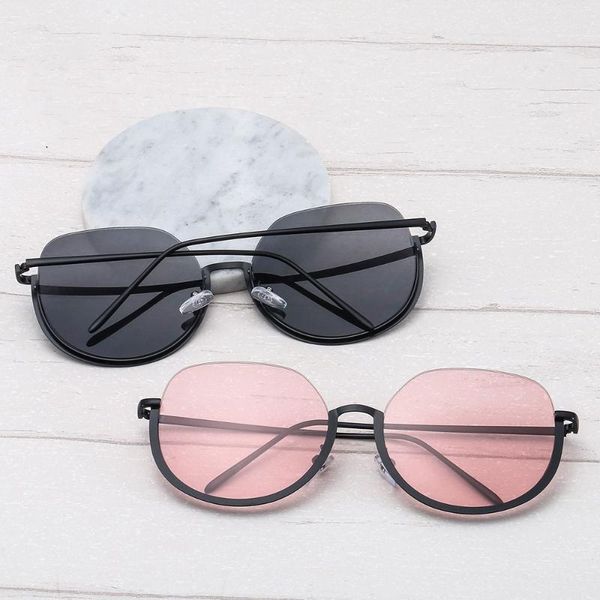 semi-rimless sunglasses female brand oversize sunglasses for women uv400 mirror, White;black
semi-rimless sunglasses female brand oversize sunglasses for women uv400 mirror, White;black