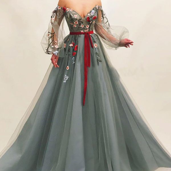 evening dresses long sheers a-line off the shoulder full sleeves flower appliques evening dress formal gowns vestidos, White;black
evening dresses long sheers a-line off the shoulder full sleeves flower appliques evening dress formal gowns vestidos, White;black