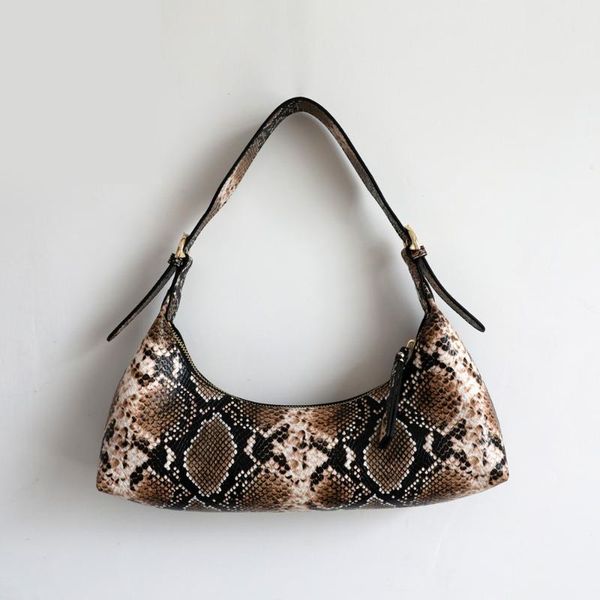 summer shoulder bag for women trendy serpentine handbag female small subaxillary bags fashion women trending bags 2020
summer shoulder bag for women trendy serpentine handbag female small subaxillary bags fashion women trending bags 2020