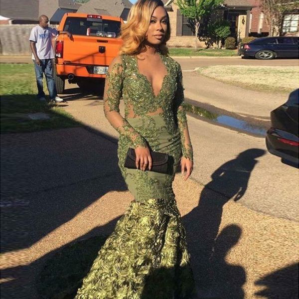 2020 african arabic mermaid v neck green prom dress long sleeve applique women long formal party evening gowns 3d floral train, White;black
2020 african arabic mermaid v neck green prom dress long sleeve applique women long formal party evening gowns 3d floral train, White;black