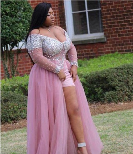 big bust bling plus size robe soirre long evening dress for fat women african see though long sleeve high split party gown, Black;red
big bust bling plus size robe soirre long evening dress for fat women african see though long sleeve high split party gown, Black;red