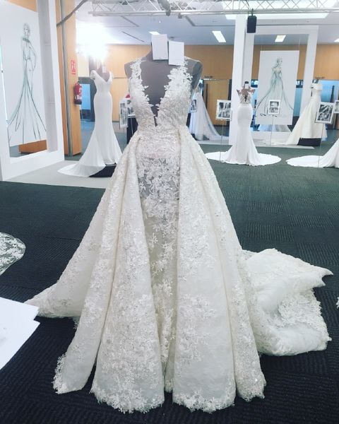detachable trail removable 2 pieces wedding dresses deep v neck sheer back gorgeous appliqued lace luxury bridal gowns 2020, White
detachable trail removable 2 pieces wedding dresses deep v neck sheer back gorgeous appliqued lace luxury bridal gowns 2020, White