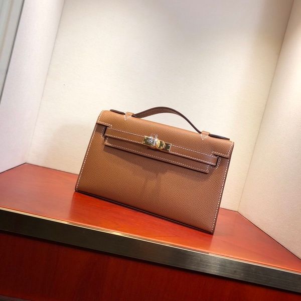 2020 evening bag latest women's evening bags luxury retro design fashion flip flap girl hand bag classic luxury party high quality
2020 evening bag latest women's evening bags luxury retro design fashion flip flap girl hand bag classic luxury party high quality