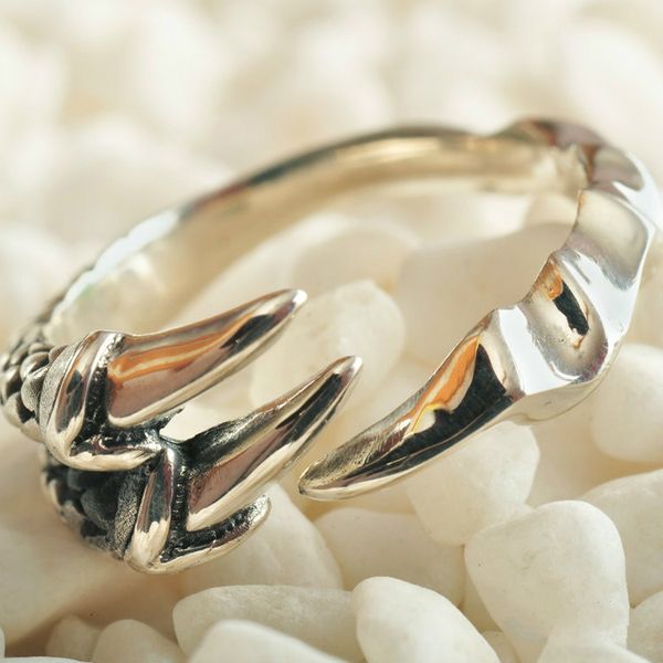 925 silver dragon claw ring for men women adjustable opening retro luxury designer eagle claw rings fashion style with gift box
925 silver dragon claw ring for men women adjustable opening retro luxury designer eagle claw rings fashion style with gift box