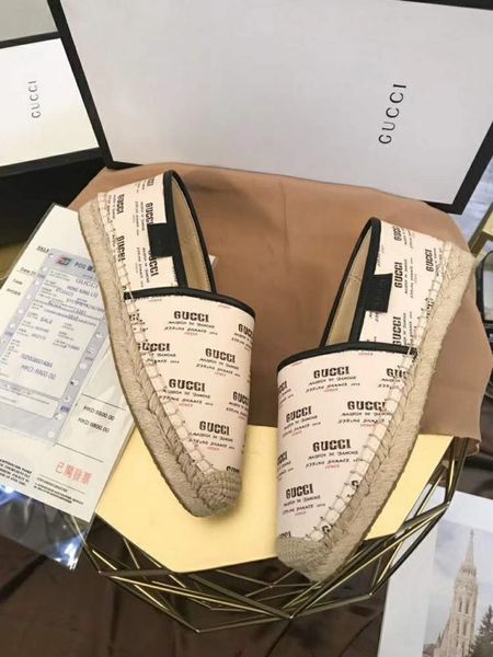 2020 new women's leisure canvas women's cloth shoes fashion walking shoes two color women's canvas shoes, Black
2020 new women's leisure canvas women's cloth shoes fashion walking shoes two color women's canvas shoes, Black