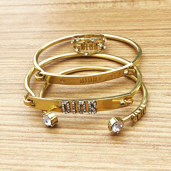 девушки iced out алмазный моды браслеты браслеты высокого качества золота кубинский link chain miami браслет hip hop ювелирные изделия, Golden;silver
девушки iced out алмазный моды браслеты браслеты высокого качества золота кубинский link chain miami браслет hip hop ювелирные изделия, Golden;silver