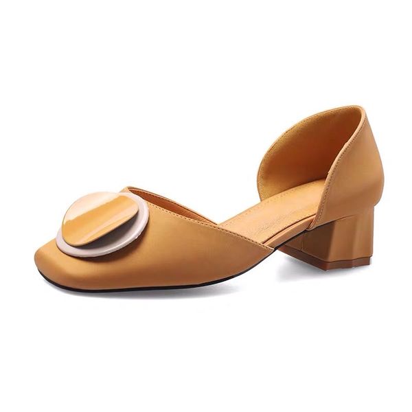 sandals, fairy wind, 2020 new spring square head, shallow mouth, thick heel, all kinds of students' skirts, women's single shoes, Black
sandals, fairy wind, 2020 new spring square head, shallow mouth, thick heel, all kinds of students' skirts, women's single shoes, Black