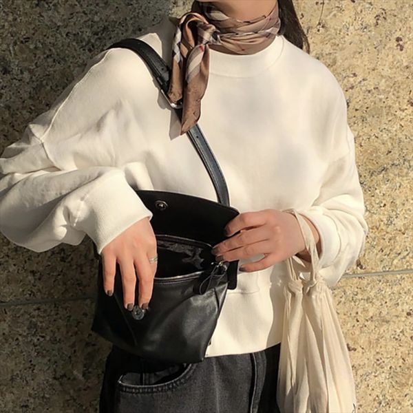 fashion belt waist bag women pu leather solid waist packs women pack travelling mobile phone bags
fashion belt waist bag women pu leather solid waist packs women pack travelling mobile phone bags