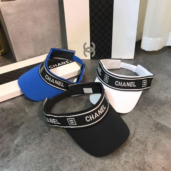 Luxury de ign un cap fa hion cla ic vi or hat 2019 ummer brand de igner outdoor un hade hat men and women hat et877
Luxury de ign un cap fa hion cla ic vi or hat 2019 ummer brand de igner outdoor un hade hat men and women hat et877
