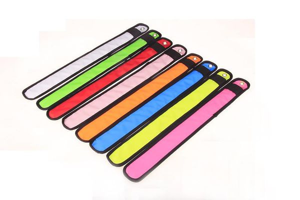 nylon led sports slap wrist strap bands wristband light flash bracelet glowing armband flare strap party concert armband led flashing toys w
nylon led sports slap wrist strap bands wristband light flash bracelet glowing armband flare strap party concert armband led flashing toys w