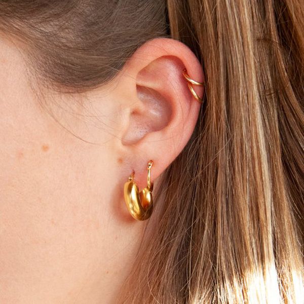 2020 new classic popular earrings solid weight smooth 5*20mm earrings gold silver plated high polished smooth no stone jewelry, Golden
2020 new classic popular earrings solid weight smooth 5*20mm earrings gold silver plated high polished smooth no stone jewelry, Golden