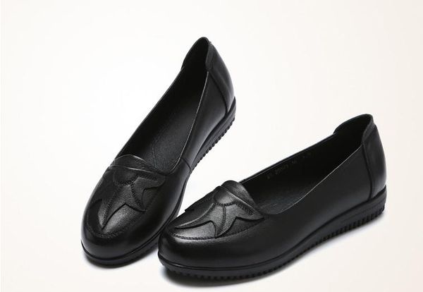 2019 women's shoes in spring and autumn with new style flat bottom round head non-slip soft bottom comfort mother shoes @nm702, Black
2019 women's shoes in spring and autumn with new style flat bottom round head non-slip soft bottom comfort mother shoes @nm702, Black