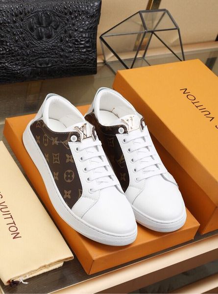 Loui vuitton 2019 new arrival fa hion lv men ca ual hoe luxury de igner neaker hoe genuine leather monogrm
Loui vuitton 2019 new arrival fa hion lv men ca ual hoe luxury de igner neaker hoe genuine leather monogrm
