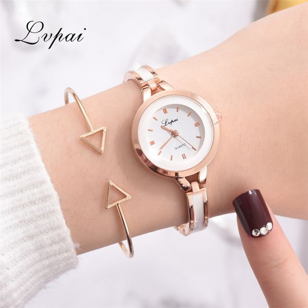 lvpai brand ladies bracelet watch set luxury gold quartz watch ladies bracelet steel strap triangle y20, Slivery;brown
lvpai brand ladies bracelet watch set luxury gold quartz watch ladies bracelet steel strap triangle y20, Slivery;brown
