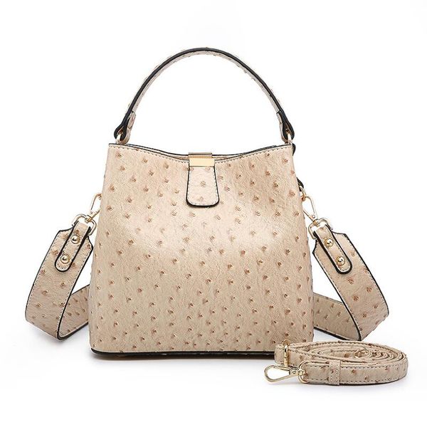 ostrich grain shoulder bags 2020 fashion new genuine leather handbags for women luxury designer travel bucket bag
ostrich grain shoulder bags 2020 fashion new genuine leather handbags for women luxury designer travel bucket bag