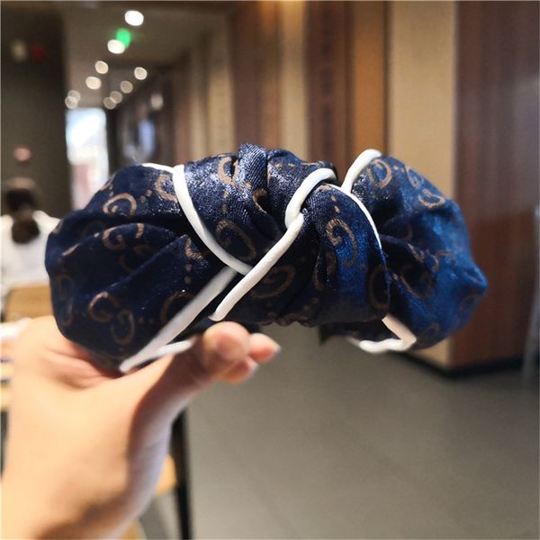 Мода Стиль Hairband для женщин девушки Полосатый печати Hairband Headband Широкий односторонний узел Головной убор 4 Стили Аксессуары для волос DHL
Мода Стиль Hairband для женщин девушки Полосатый печати Hairband Headband Широкий односторонний узел Головной убор 4 Стили Аксессуары для волос DHL