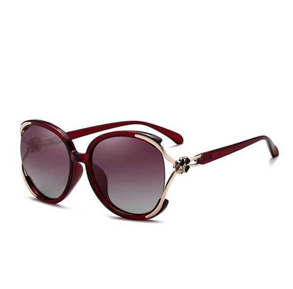 new personality diamond polarized metal fashion sunglasses women 2019 temperament trend sunglasses wild casual party glasses, White;black
new personality diamond polarized metal fashion sunglasses women 2019 temperament trend sunglasses wild casual party glasses, White;black