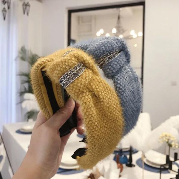new fashion women headband winter wide side knittd hairband shining rhinestone hair band adut turban hair accessories
new fashion women headband winter wide side knittd hairband shining rhinestone hair band adut turban hair accessories