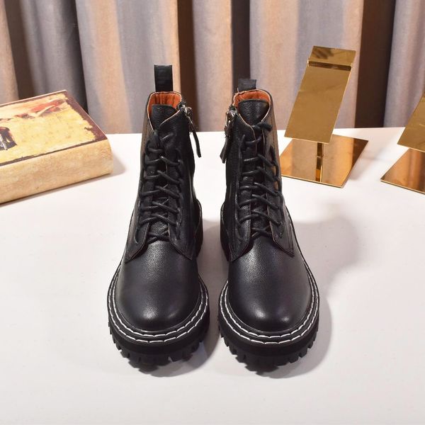 2019 new autumn and winter explosions martin boots short boots female leather thick with thick end motorcycle boots british wind, Black
2019 new autumn and winter explosions martin boots short boots female leather thick with thick end motorcycle boots british wind, Black