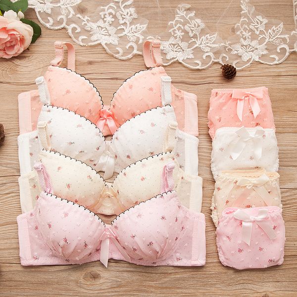 cotton lace bra with panties set dot floral girls students lingerie set comfortable soft underwear, Red;black
cotton lace bra with panties set dot floral girls students lingerie set comfortable soft underwear, Red;black