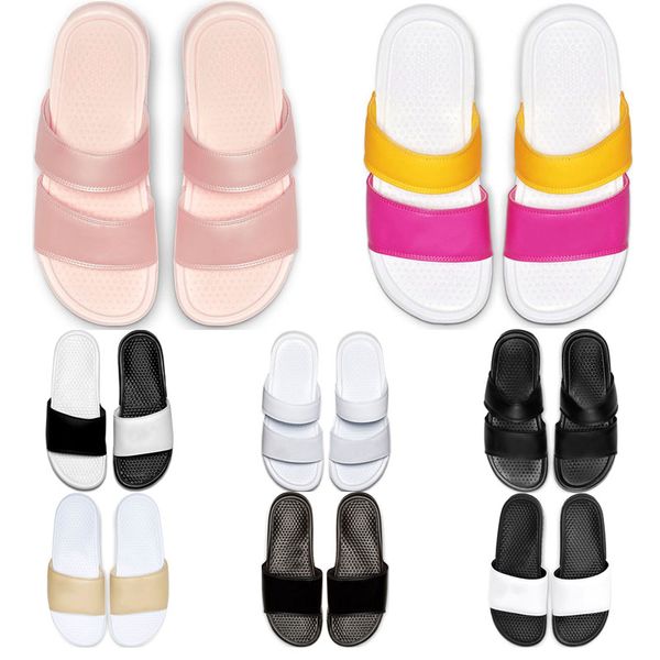 2020 new designer slippers classic fashion ultra slide triple white black mens womens flip flop summer beach sandals sports size 36-45
2020 new designer slippers classic fashion ultra slide triple white black mens womens flip flop summer beach sandals sports size 36-45