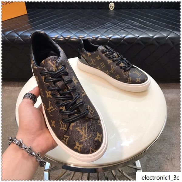 2019s new men s casual sports shoes, spring and autumn low to help luxury men s outdoor travel sneakers, original box packaging fast delive
2019s new men s casual sports shoes, spring and autumn low to help luxury men s outdoor travel sneakers, original box packaging fast delive