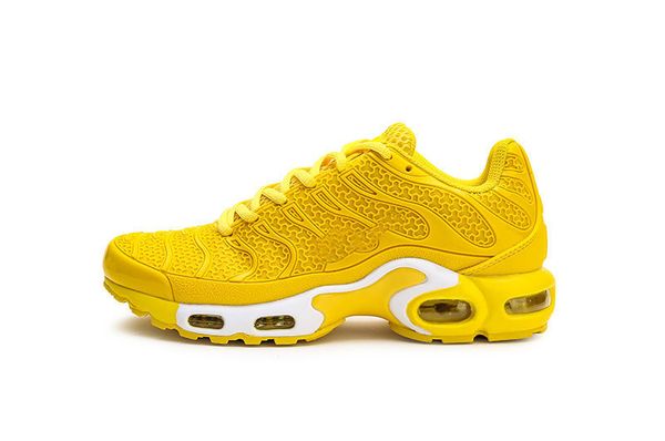 2019 multi luxury triple s designer low old dad sneaker combination soles boots mens womens fashion casual shoes high size 40-46, Black
2019 multi luxury triple s designer low old dad sneaker combination soles boots mens womens fashion casual shoes high size 40-46, Black