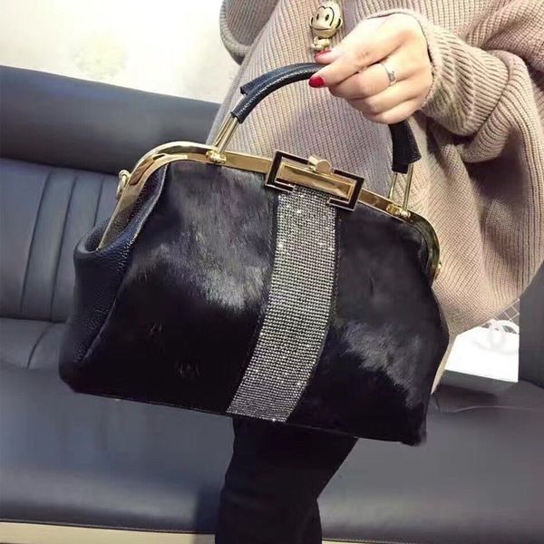horse hair woman messenger fur bag leather tote tassel rhinestone metal frame boston bag crossbody shoulder handbag
horse hair woman messenger fur bag leather tote tassel rhinestone metal frame boston bag crossbody shoulder handbag