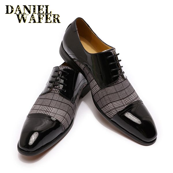 2020 classic style men leather shoes coffee black lace up pointed cap toe formal shoes office wedding dress men oxford
2020 classic style men leather shoes coffee black lace up pointed cap toe formal shoes office wedding dress men oxford