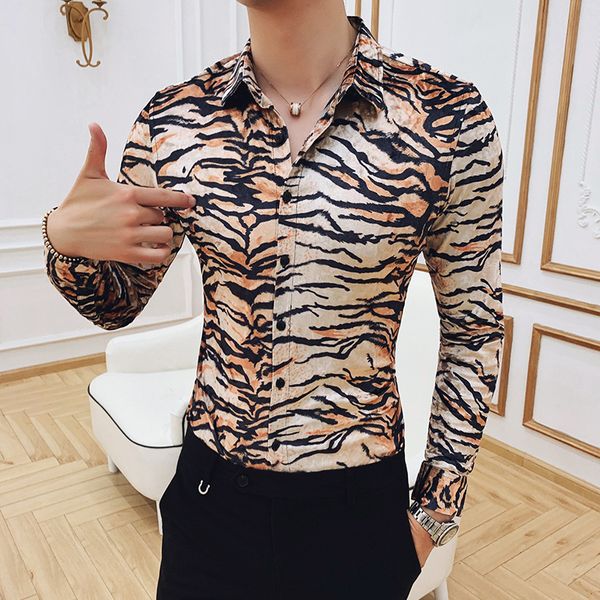 new shirts mens luxury velvet leopard printed long sleeve mens shirts fashion winter club party dress plus size 4xl, White;black
new shirts mens luxury velvet leopard printed long sleeve mens shirts fashion winter club party dress plus size 4xl, White;black