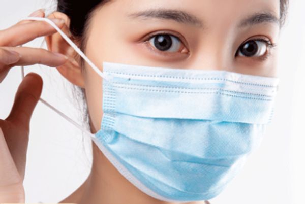 spot 50 one-off protective masks dust permeability anti-haze three-layer thick melt-blown filter layer package0
spot 50 one-off protective masks dust permeability anti-haze three-layer thick melt-blown filter layer package0
