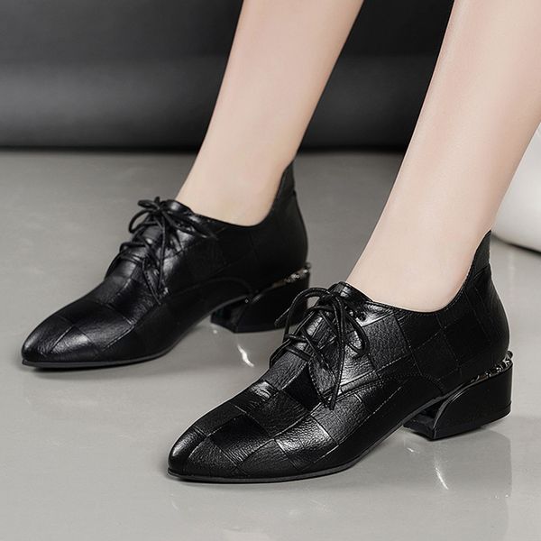 2020 new spring black flats simple ladies casual work dress shoes outdoor fashion lace up comfort leather oxford shoes women
2020 new spring black flats simple ladies casual work dress shoes outdoor fashion lace up comfort leather oxford shoes women