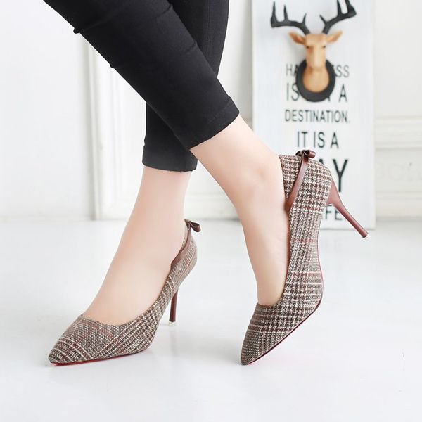 2019 spring and summer new style women's shoes casual korean-style high heel shoes thin heeled women's pointed heel bow, Black
2019 spring and summer new style women's shoes casual korean-style high heel shoes thin heeled women's pointed heel bow, Black