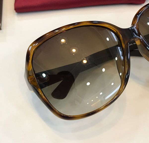 wholesale- designer sunglasses women fashion big frame glasses summer style ultra lightweight with colored diamond eyewear vu400 protection, White;black
wholesale- designer sunglasses women fashion big frame glasses summer style ultra lightweight with colored diamond eyewear vu400 protection, White;black