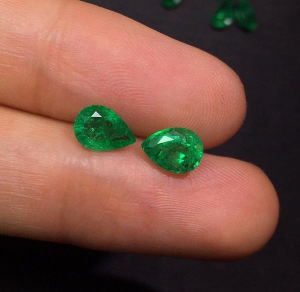 emerald gemstone natural 1.33ct natural vivid green emerald loose gemstones loose stones for jewelry bracelets making, Black
emerald gemstone natural 1.33ct natural vivid green emerald loose gemstones loose stones for jewelry bracelets making, Black