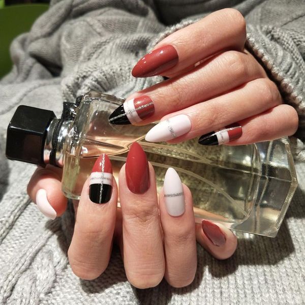 nail fake nails wearable removable nail tristimulus wearing glue waterproof europe and the united states long tip, Red;gold
nail fake nails wearable removable nail tristimulus wearing glue waterproof europe and the united states long tip, Red;gold