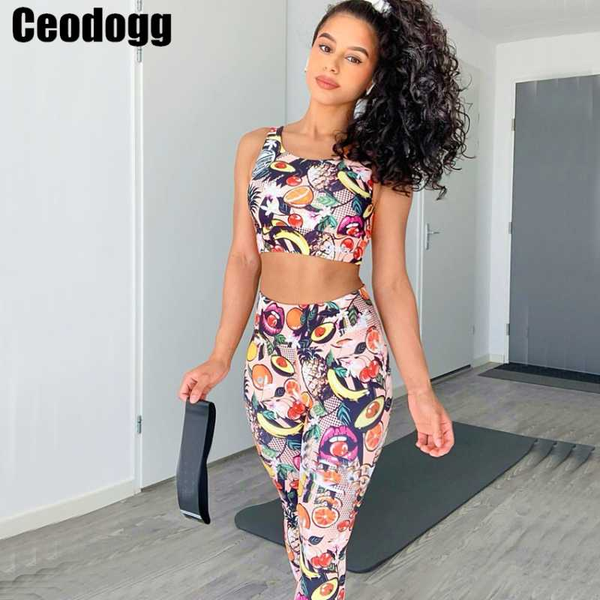 2020 pad 2 piece pink fruit yoga set gym clothing sports bra workout running leggings fitness sports suit for female, White;red
2020 pad 2 piece pink fruit yoga set gym clothing sports bra workout running leggings fitness sports suit for female, White;red