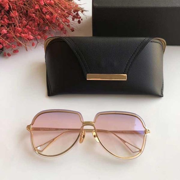 1122 hot brand cолнцезащитные очки унисекс материал верха изысканный workmanship uv 400 защитные очки с оригинальной коробке, White;black
1122 hot brand cолнцезащитные очки унисекс материал верха изысканный workmanship uv 400 защитные очки с оригинальной коробке, White;black