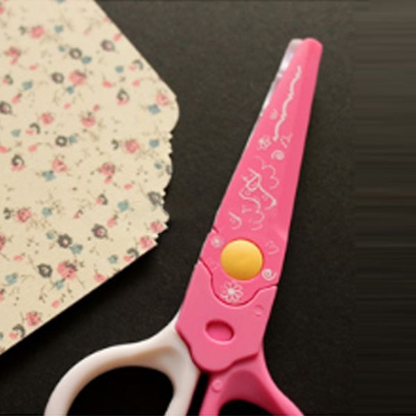 Cute Kawaii Plastic Lace Scissors For Paper Cutter Scrapbooking Kids Office School Supplies Korean Stationery
Cute Kawaii Plastic Lace Scissors For Paper Cutter Scrapbooking Kids Office School Supplies Korean Stationery