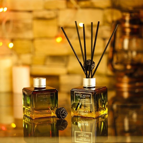 scent house 170ml fragrance diffuser aromatherapy with gradient color glass bottle, black aromatherapy sticks and rattan ball
scent house 170ml fragrance diffuser aromatherapy with gradient color glass bottle, black aromatherapy sticks and rattan ball