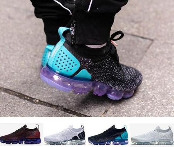 2020 men women running shoes cushion surface breathable fly line sports shoes be true sneakers size 5.5-11
2020 men women running shoes cushion surface breathable fly line sports shoes be true sneakers size 5.5-11